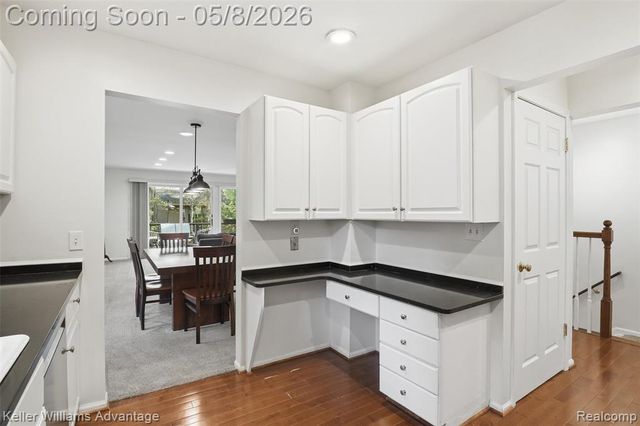 6545 Red Cedar Lane, West Bloomfield, MI 48324