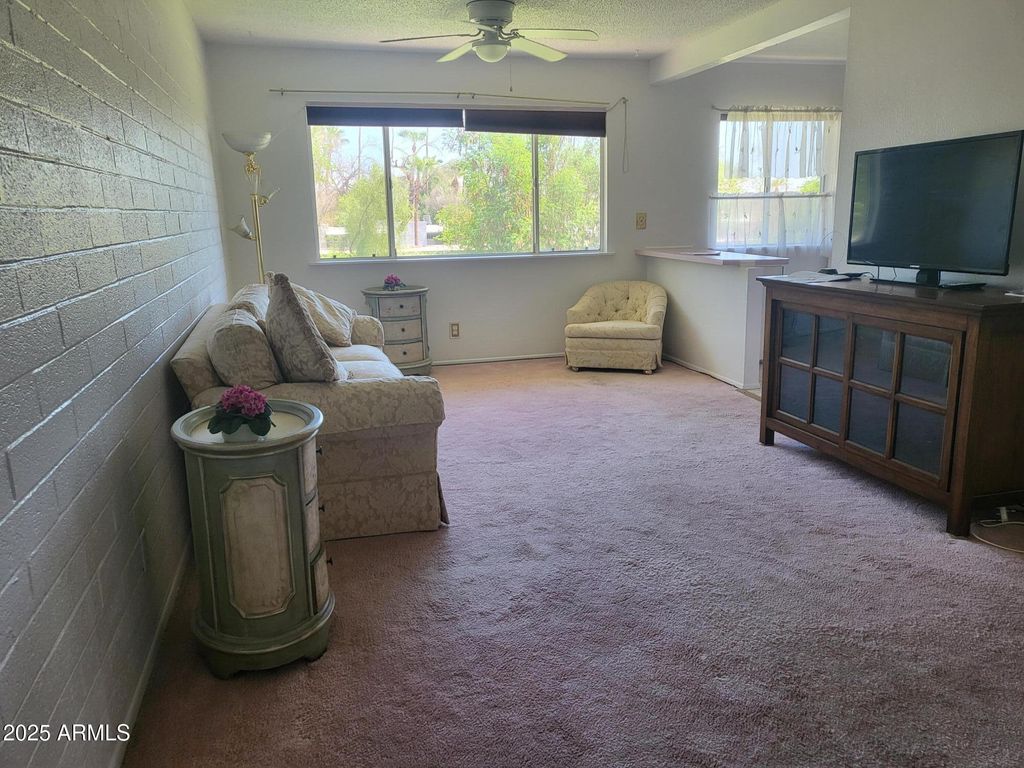 8221 E GARFIELD Street L205, Scottsdale, AZ 85257