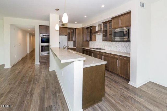 4020 Tradewinds Drive, Oxnard, CA 93035