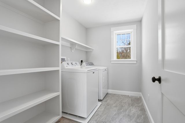 26 Bluebird Ln, Groton, MA 01450