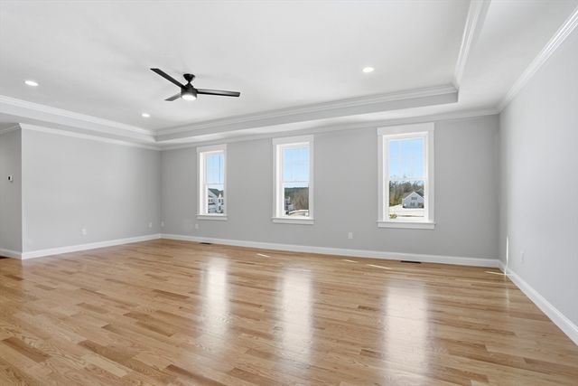 26 Bluebird Ln, Groton, MA 01450