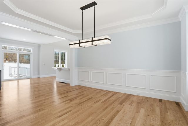 26 Bluebird Ln, Groton, MA 01450