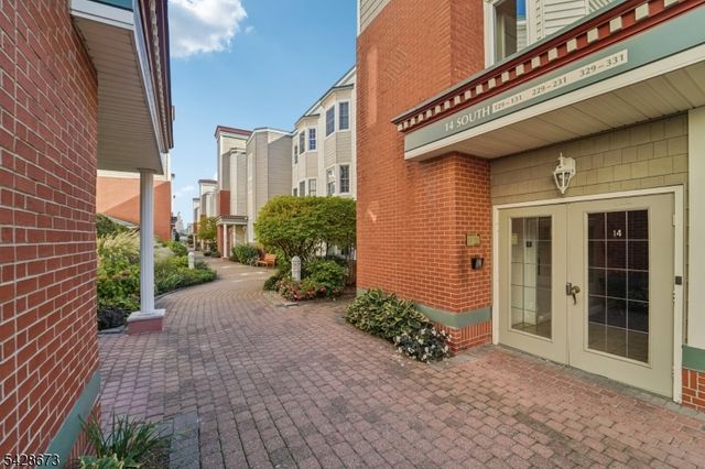 129 The Promenade, Edgewater Boro, NJ 07020
