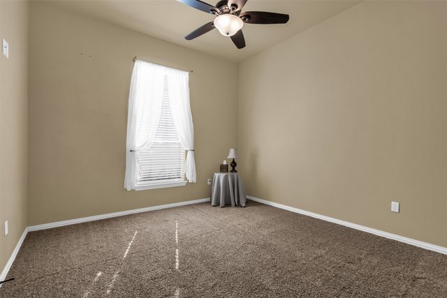 7732 Fall Creek Road, Terrell, TX 75160