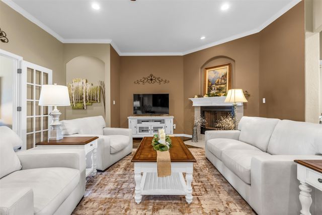 7732 Fall Creek Road, Terrell, TX 75160