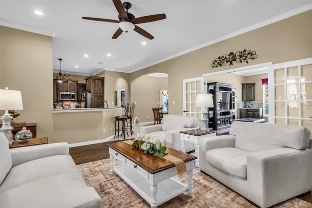 7732 Fall Creek Road, Terrell, TX 75160