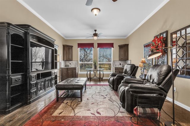 7732 Fall Creek Road, Terrell, TX 75160