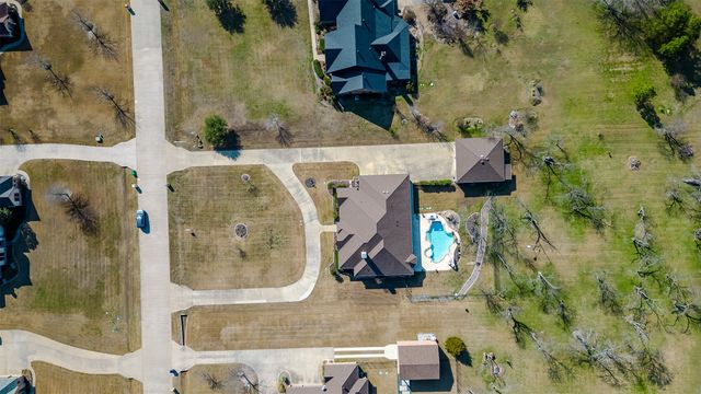 7732 Fall Creek Road, Terrell, TX 75160