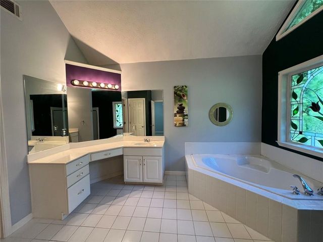 2925 Ashbyrn Court, Buford, GA 30519