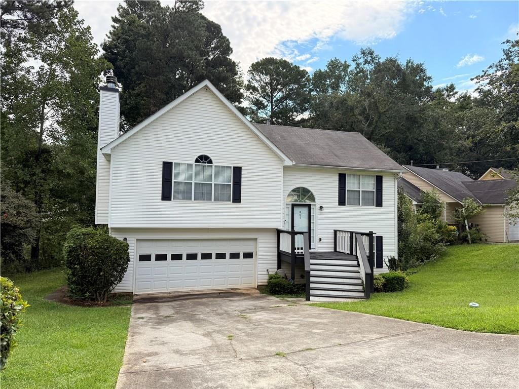 865 Stonebridge Park Circle, Lithonia, GA 30058