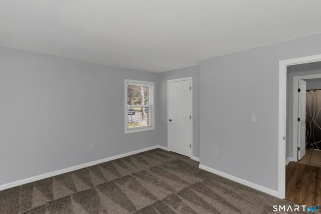 201 Ashmead Commons 201, Enfield, CT 06082