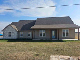 227 SW Burk Rd, Geronimo, OK 73543