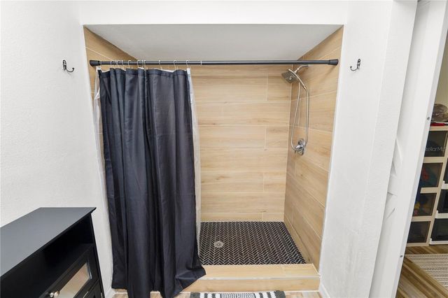 2937 DELROSE DRIVE N, Lakeland, FL 33805