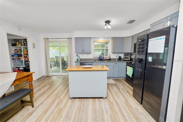 2937 DELROSE DRIVE N, Lakeland, FL 33805