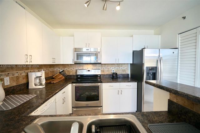 19999 E Country Club Drive 1404, Aventura, FL 33180