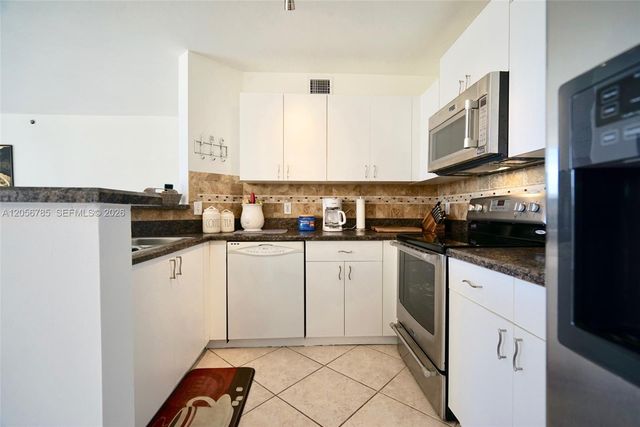 19999 E Country Club Drive 1404, Aventura, FL 33180