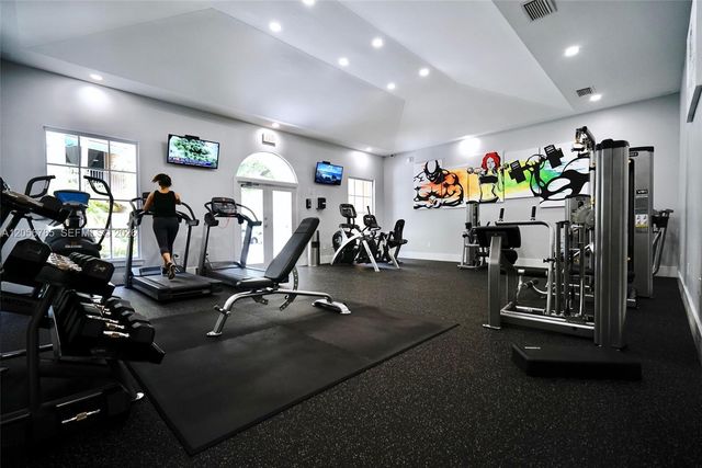 19999 E Country Club Drive 1404, Aventura, FL 33180