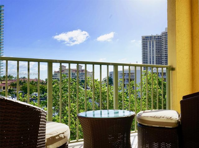 19999 E Country Club Drive 1404, Aventura, FL 33180