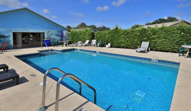 418 FALCON AVENUE, Edgewater, FL 32141