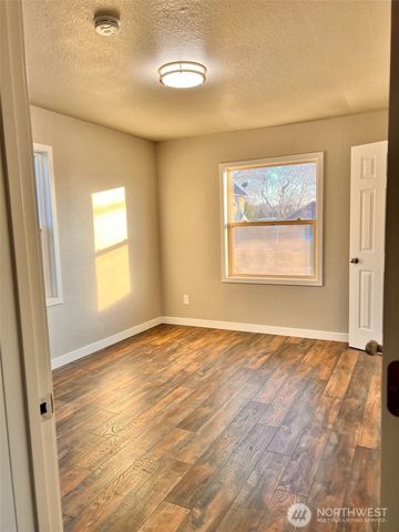 1813 Pleasant Street, Walla Walla, WA 99362