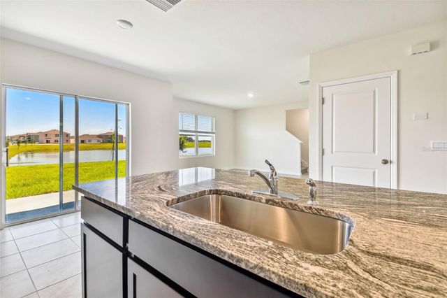 2774 COMMON FIG RUN, Wesley Chapel, FL 33543