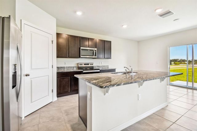 2774 COMMON FIG RUN, Wesley Chapel, FL 33543