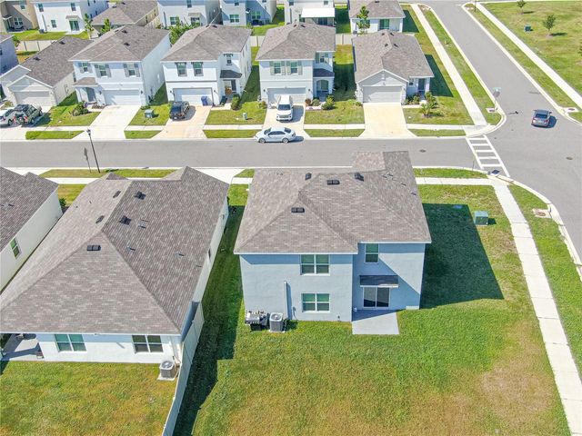 2774 COMMON FIG RUN, Wesley Chapel, FL 33543