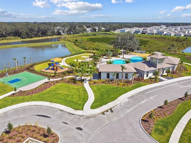 2774 COMMON FIG RUN, Wesley Chapel, FL 33543