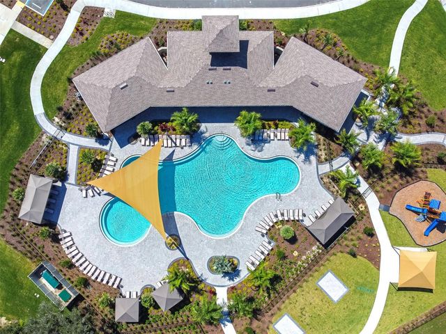 2774 COMMON FIG RUN, Wesley Chapel, FL 33543