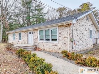 176 Old Forge Road, Monroe, NJ 08831