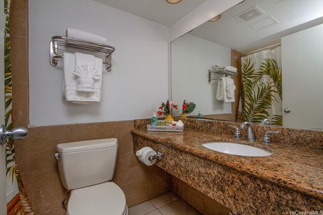 1850 Ala Moana Boulevard 722, Honolulu, HI 96815