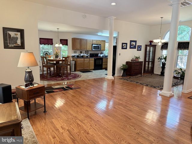 7407 CHERRY WALK RD, Hebron, MD 21830