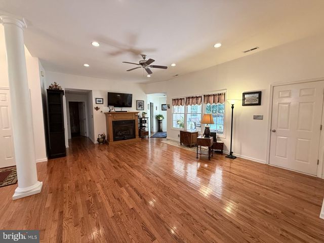 7407 CHERRY WALK RD, Hebron, MD 21830