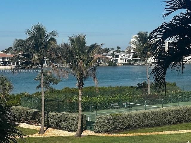 19670 Beach Rd B323, Tequesta, FL 33469