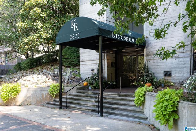 2625 Highland Ave S Apt 411, Birmingham, AL 35205