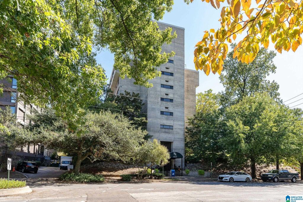 2625 Highland Ave S Apt 411, Birmingham, AL 35205