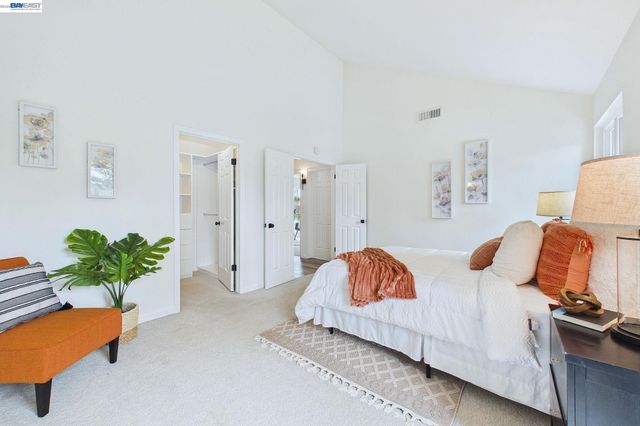 9953 Mangos Dr, San Ramon, CA 94583