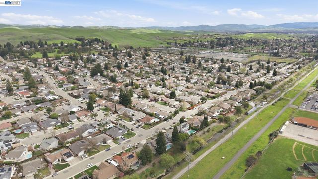 9953 Mangos Dr, San Ramon, CA 94583