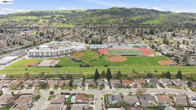 9953 Mangos Dr, San Ramon, CA 94583