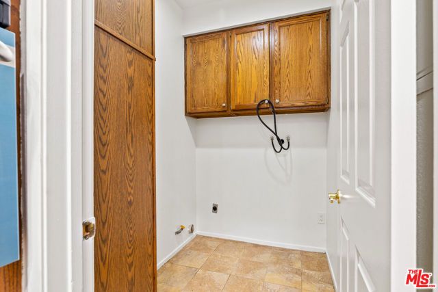 5420 Sylmar Avenue 222, Van Nuys (los Angeles), CA 91401