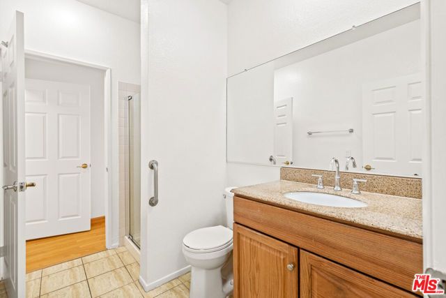 5420 Sylmar Avenue 222, Van Nuys (los Angeles), CA 91401