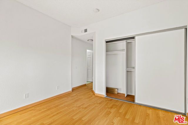 5420 Sylmar Avenue 222, Van Nuys (los Angeles), CA 91401