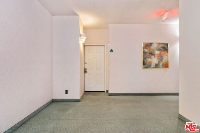 5420 Sylmar Avenue 222, Van Nuys (los Angeles), CA 91401