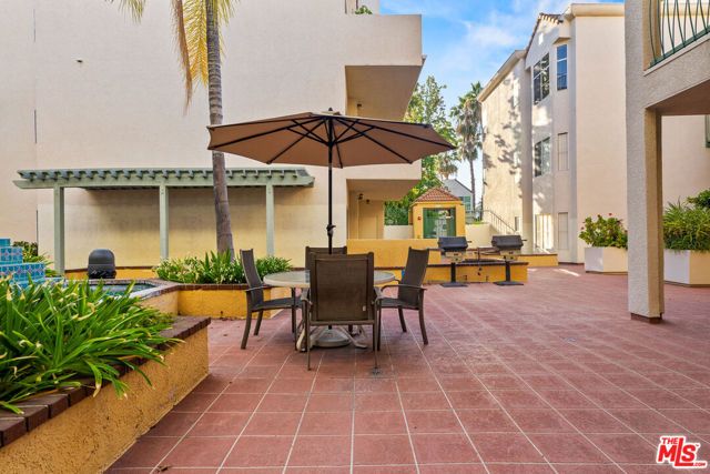 5420 Sylmar Avenue 222, Van Nuys (los Angeles), CA 91401