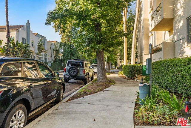 5420 Sylmar Avenue 222, Van Nuys (los Angeles), CA 91401