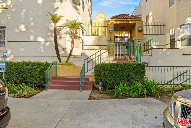 5420 Sylmar Avenue 222, Van Nuys (los Angeles), CA 91401