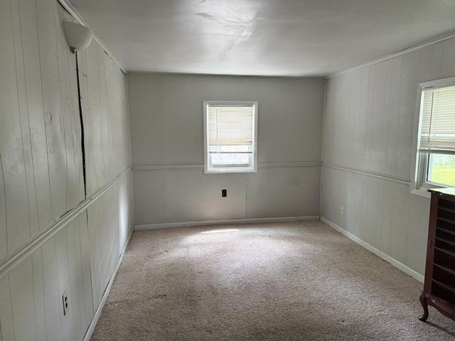 144 E ONTARIO STREET, Omro, WI 54963