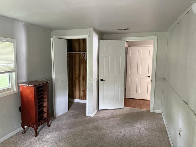 144 E ONTARIO STREET, Omro, WI 54963