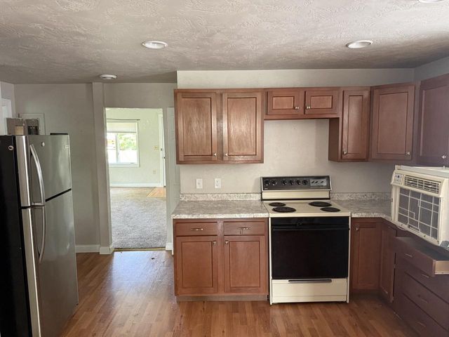 144 E ONTARIO STREET, Omro, WI 54963