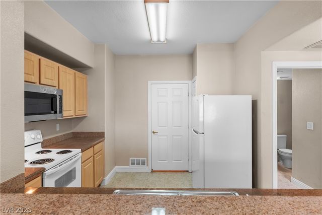 8000 Badura Avenue 1020, Las Vegas, NV 89113